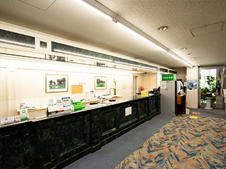 フロント フロント